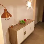 Apartament Modern & In North Of