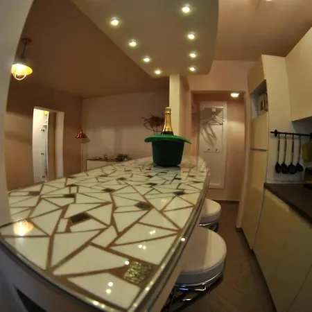 Апартаменти Modern & In North Of Бухарест